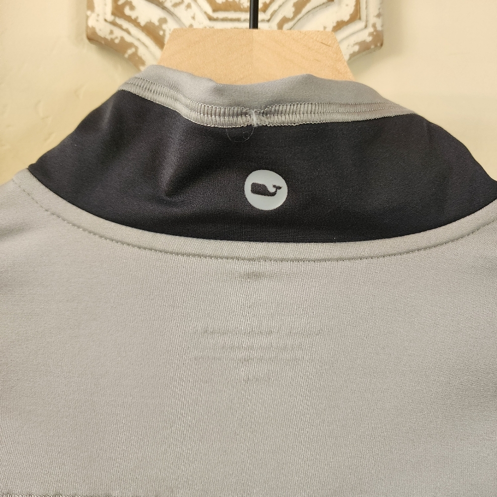 Vineyard Vines Performance Pullover | Black And G… - image 3